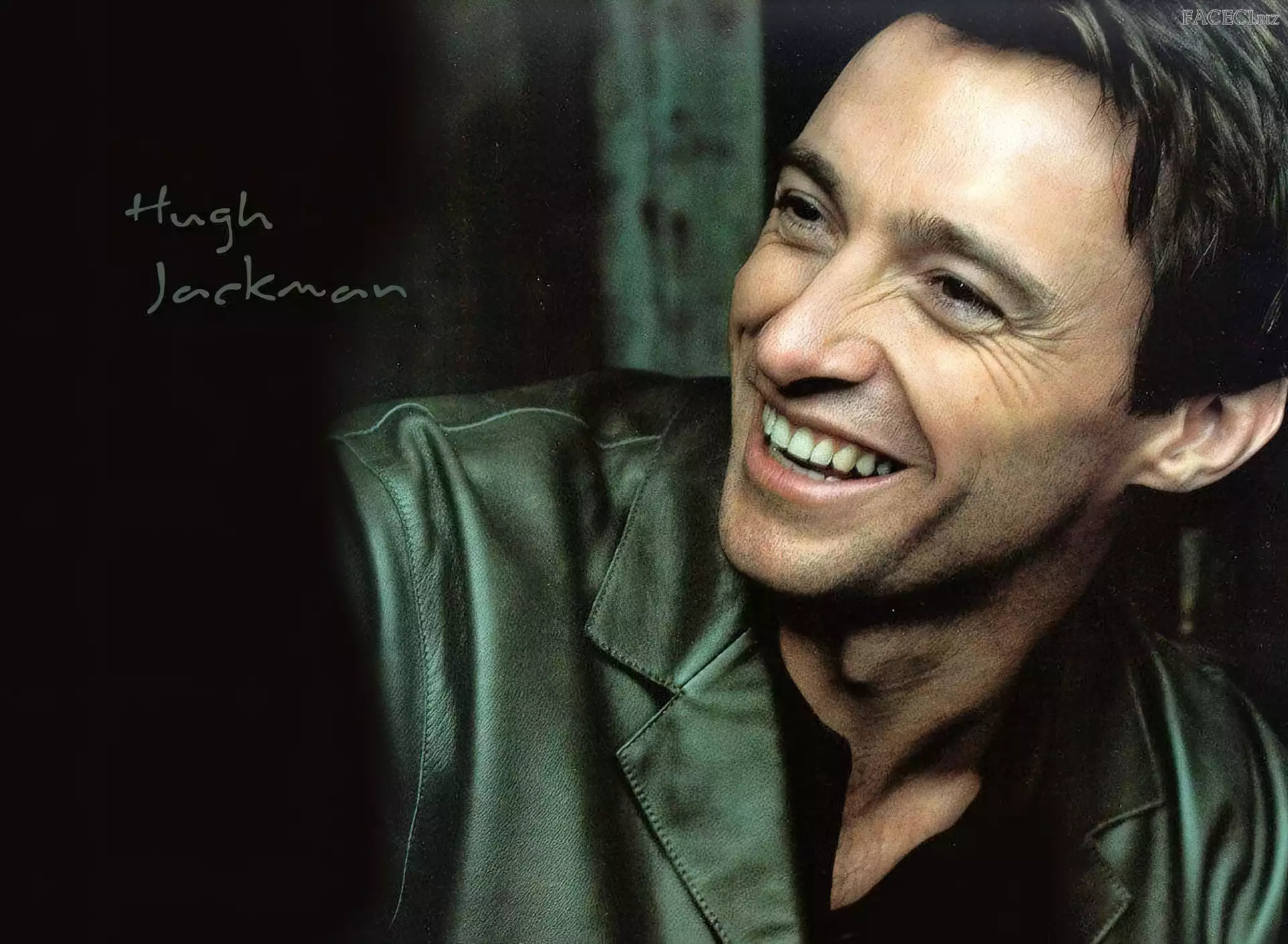 uśmiech, Hugh Jackman, ciemne włosy